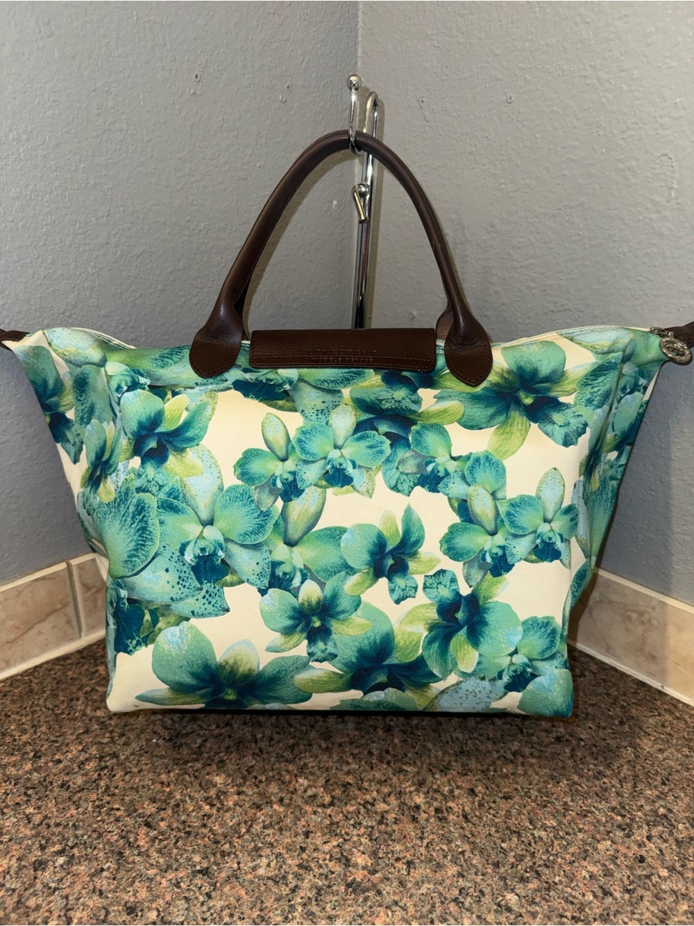 Longchamp RARE Le Pliage Orchidea Orchid Floral Print Tote Bag Medium - Picture 2 of 10